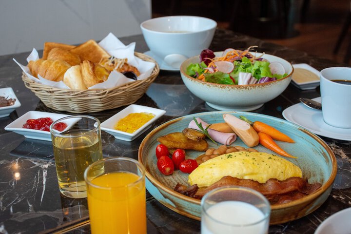 Breakfast/Coffee Service 125 of 151