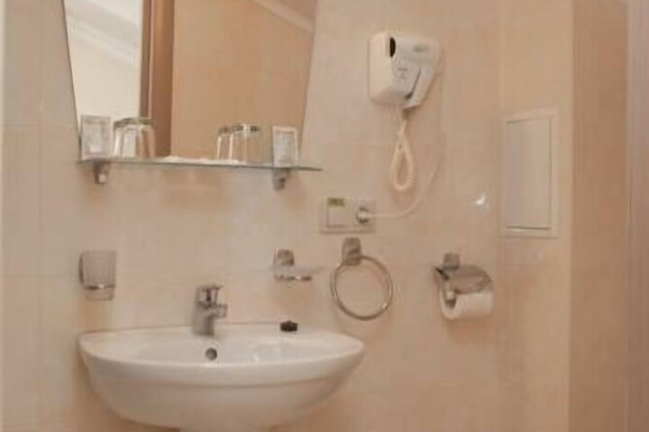 Bath Interior