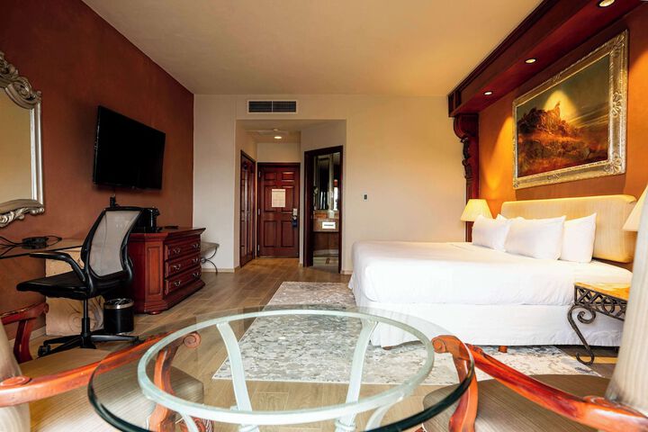 Room 15 of 92