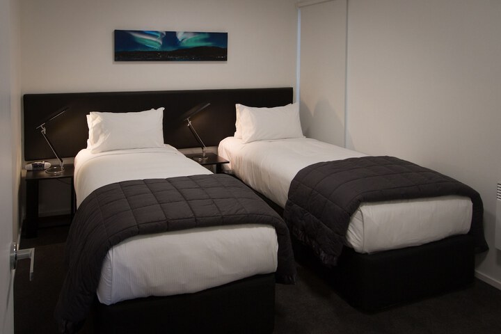 Room 16 of 63