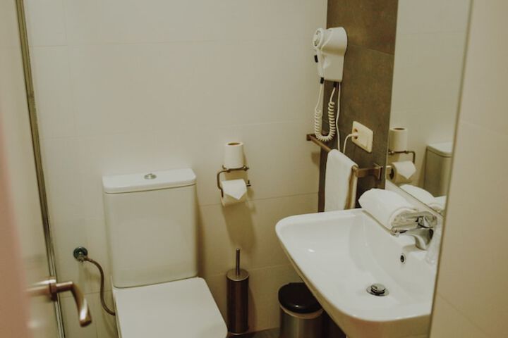 Room 48 of 89