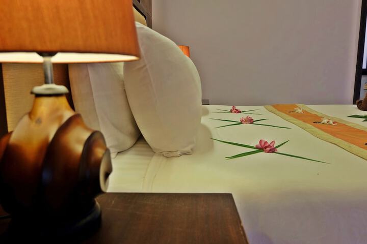 Room 8 of 191