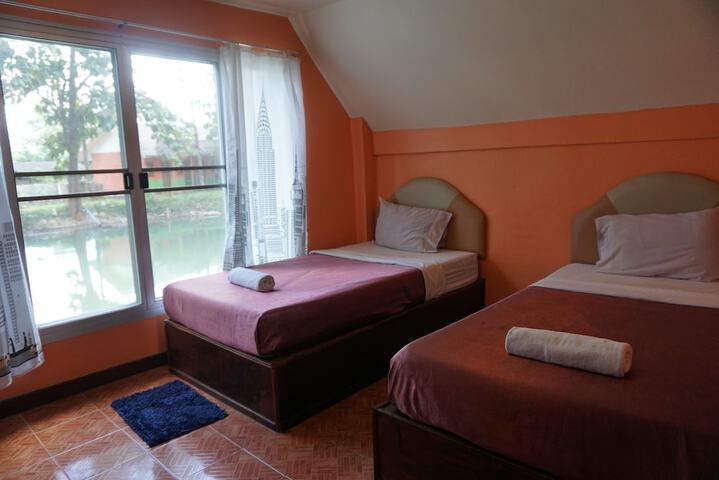 Room 14 of 56