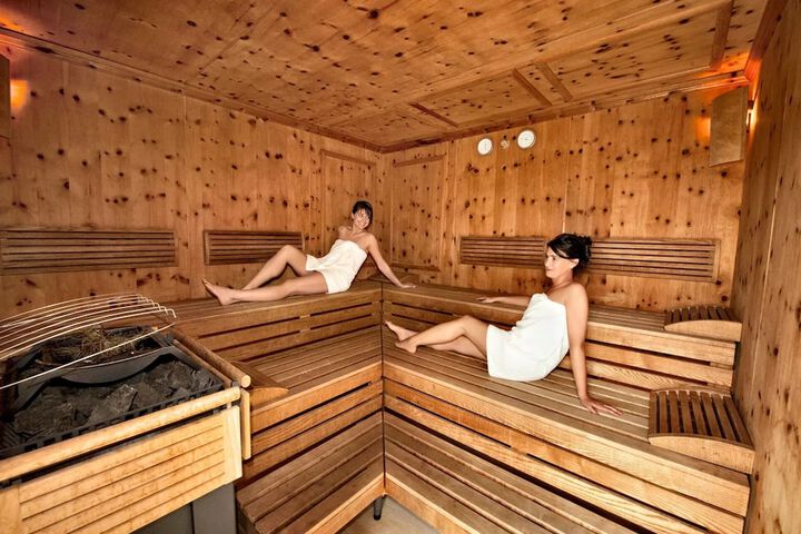 Spa 18 of 27