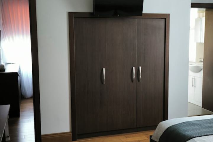 Room 15 of 57