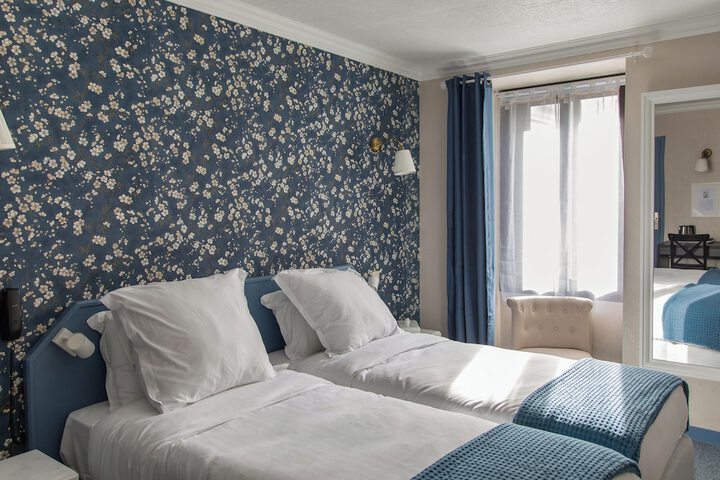 Room 18 of 35
