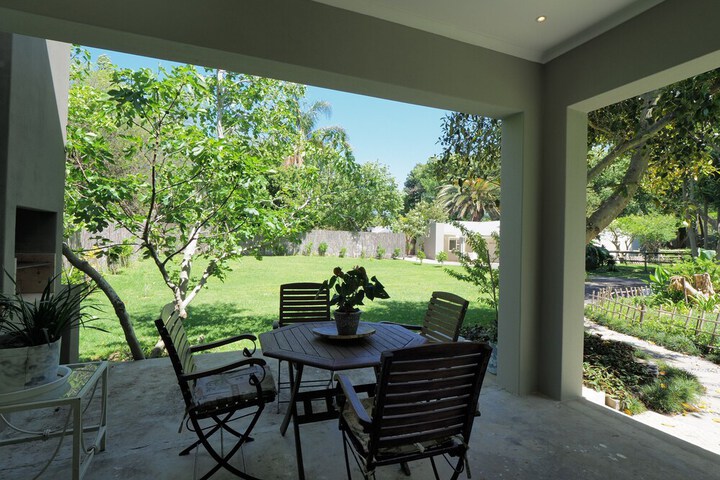 Terrace/Patio 40 of 97