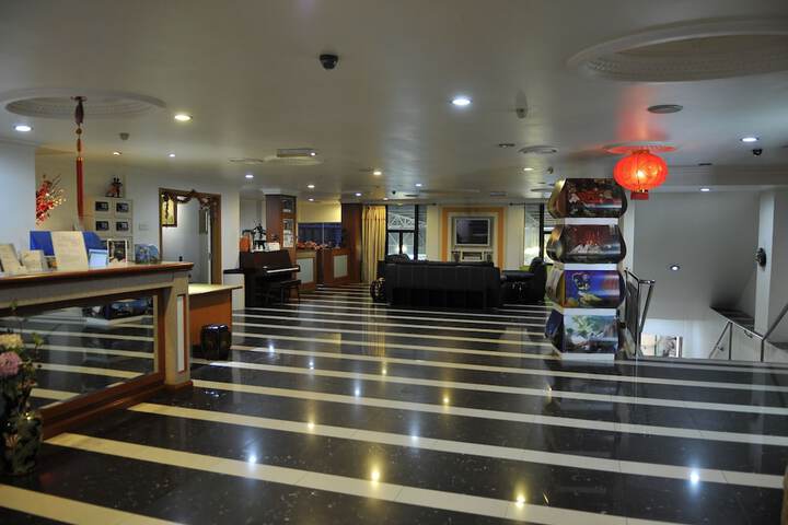 Hotel Interior 10 of 47