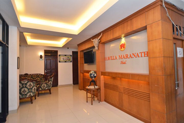 Entrance & Lobby
