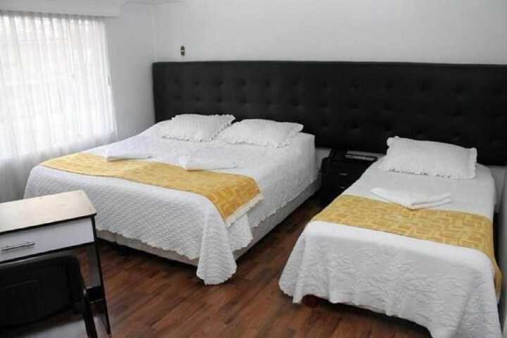 Room 5 of 25