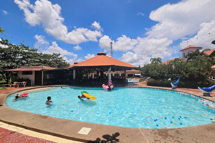 Pool 97 of 199