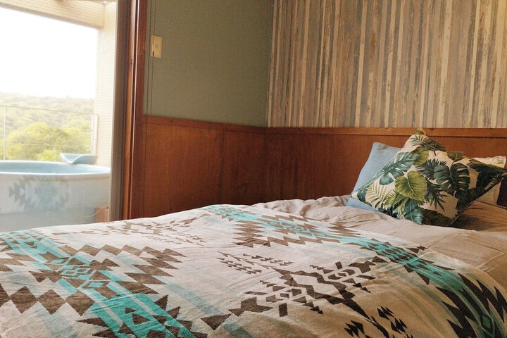 Room 14 of 61