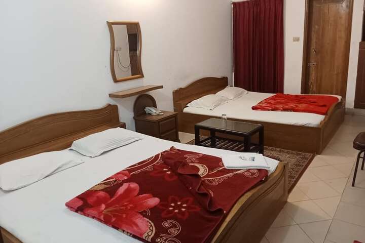 Room 35 of 59