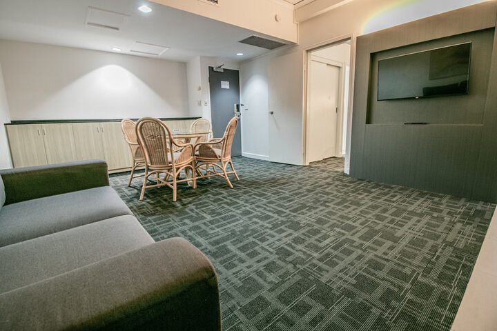 Room 36 of 127