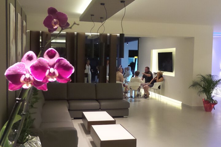 Lobby Photos