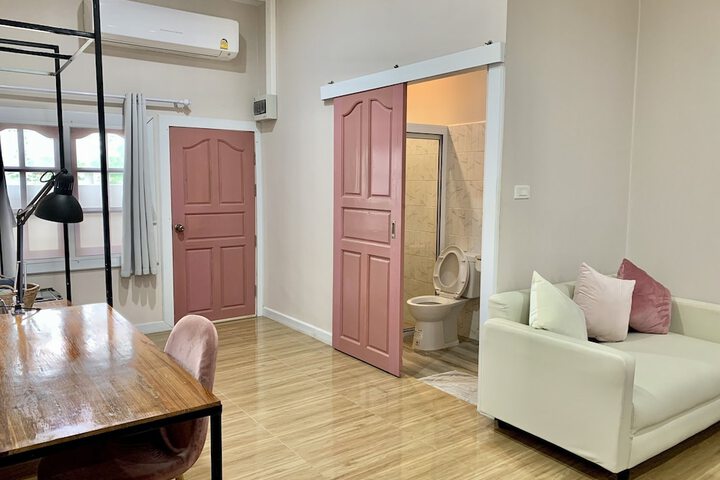Room 12 of 81