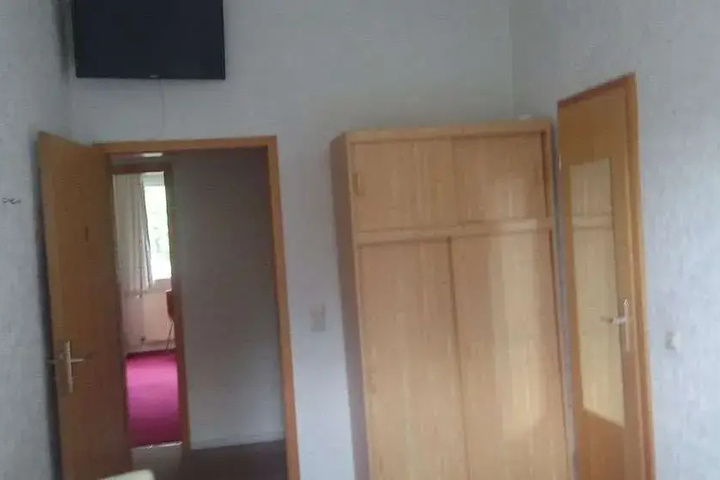 guest_rooms