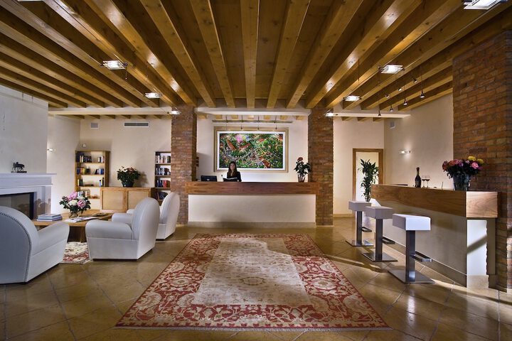 Ca Mura Hotel