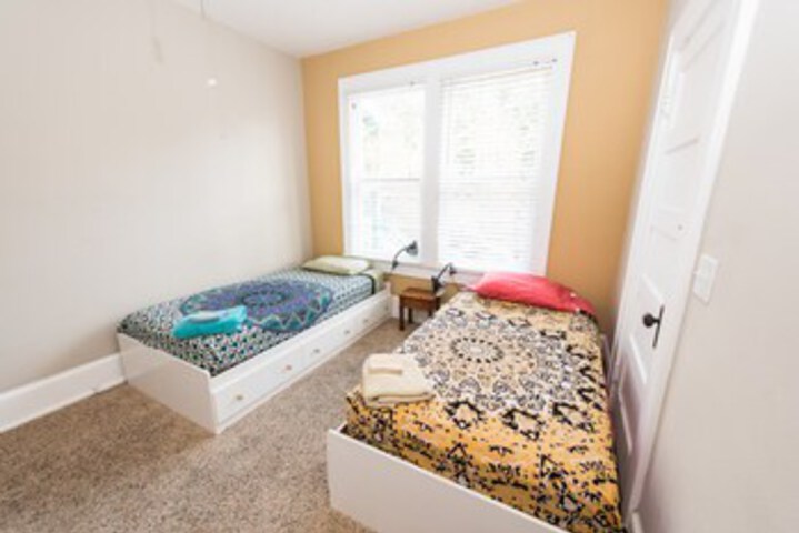 Room 52 of 59