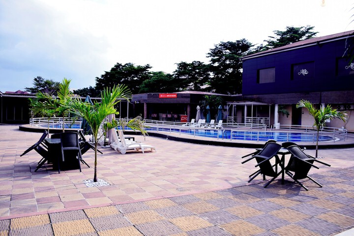 Pool 26 of 48