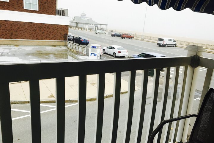 Terrace/Patio 31 of 32