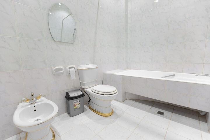 Room 4 of 21