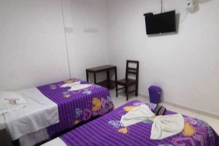 Room 9 of 46