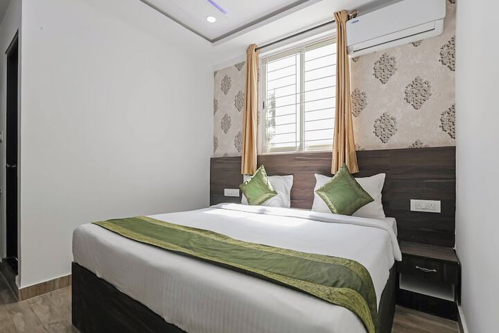 Room 20 of 37