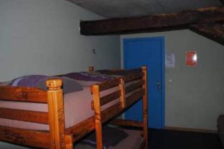 Room 12 of 24