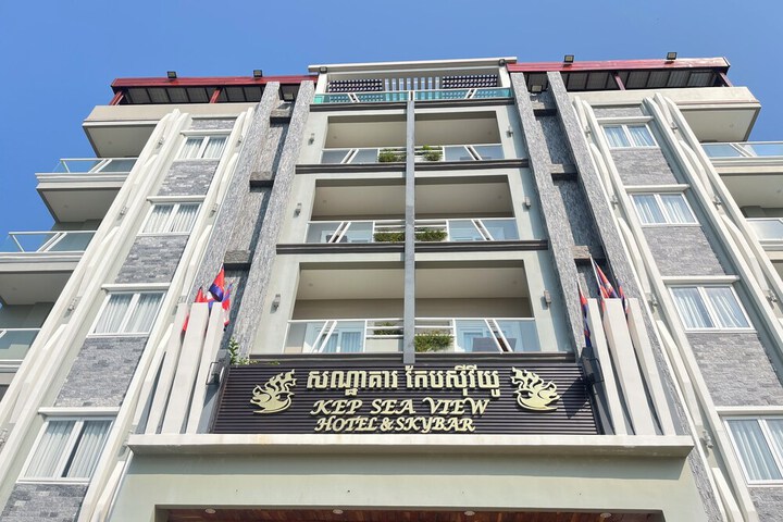 Hotel 67 of 72