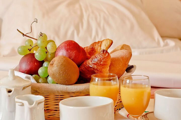 Breakfast/Coffee Service 18 of 27