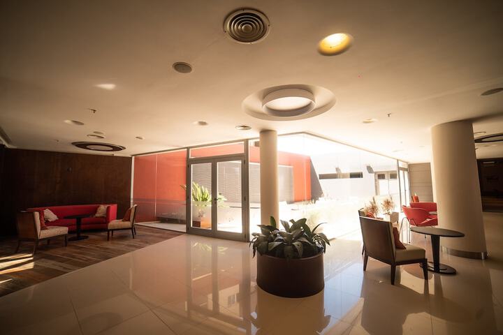 Guest Lobby
