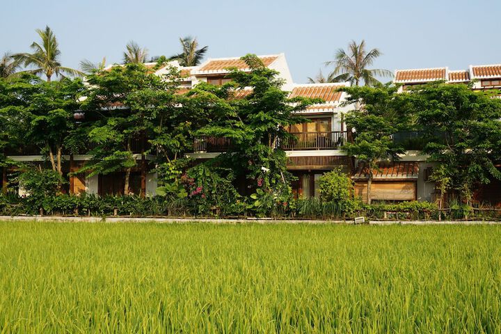 Hotel 93 of 100