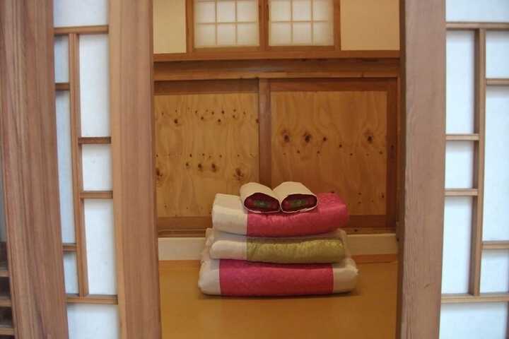 Room 3 of 15