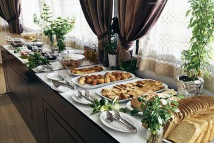 Breakfast/Coffee Service 9 of 44