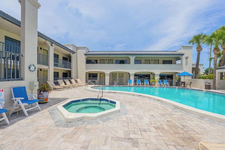 Pool 31 of 50