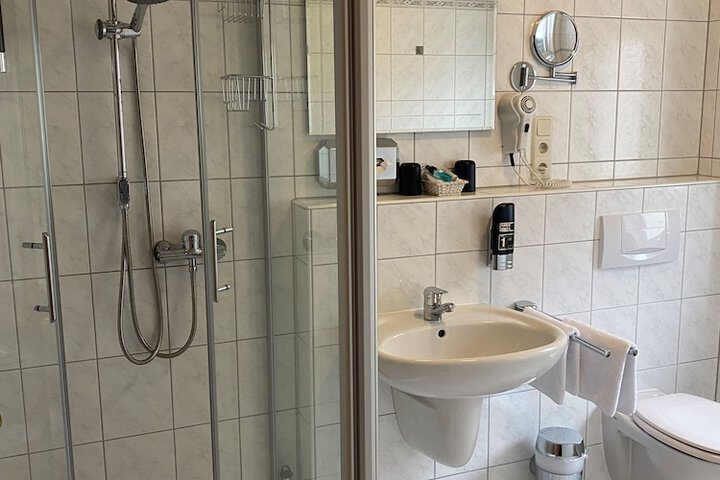 Clean Restrooms