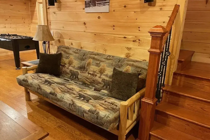 Room 12 of 22