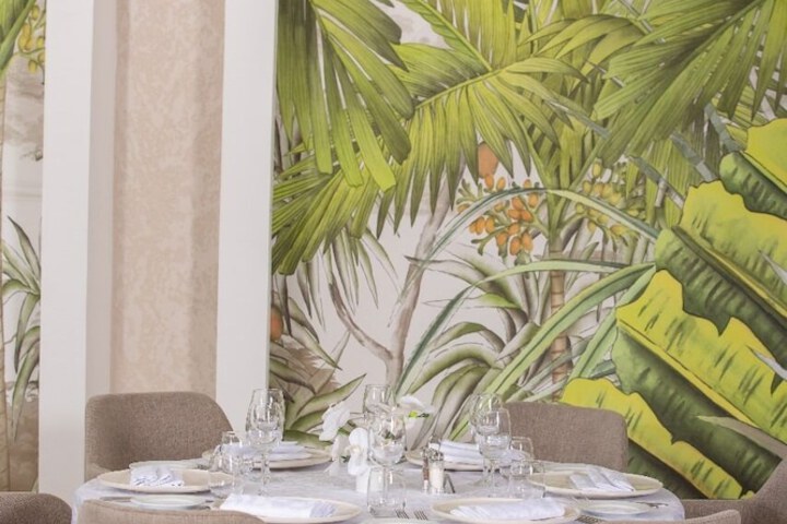 Dining 114 of 147