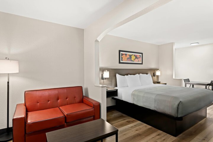 Room 22 of 30