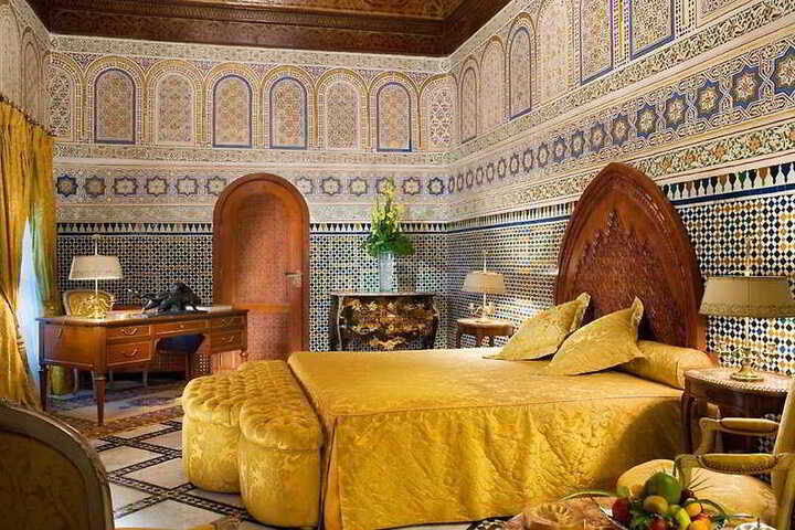 Room 2 of 5