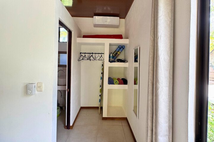 Room 22 of 193