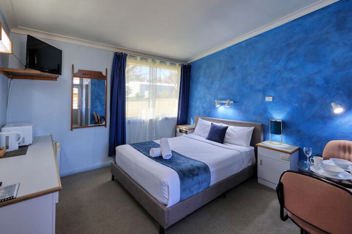 Room 12 of 31
