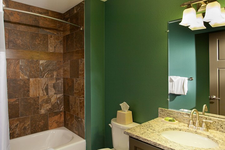 Clean Restrooms