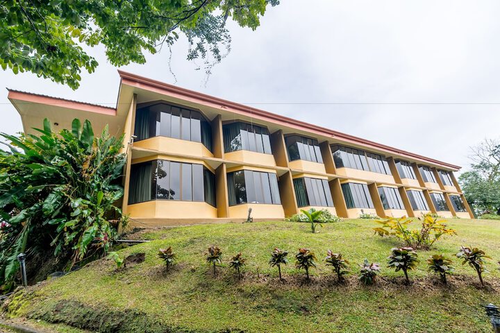 Hotel Arenal Palace