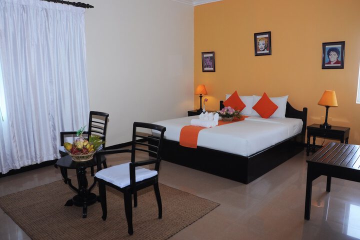 Room 14 of 160