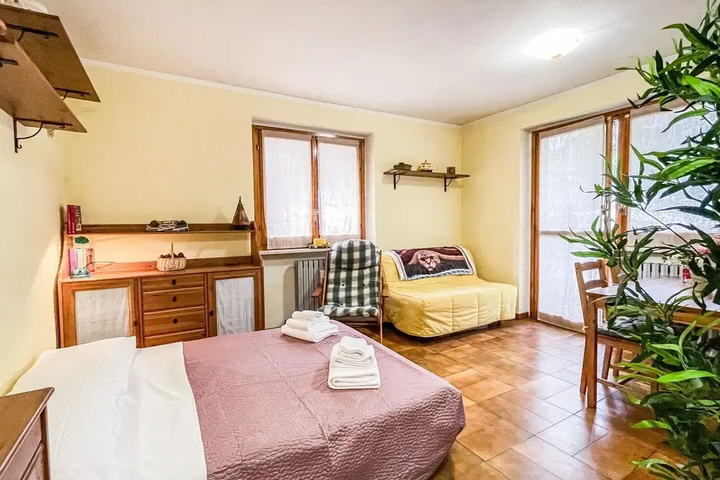 Room 3 of 19