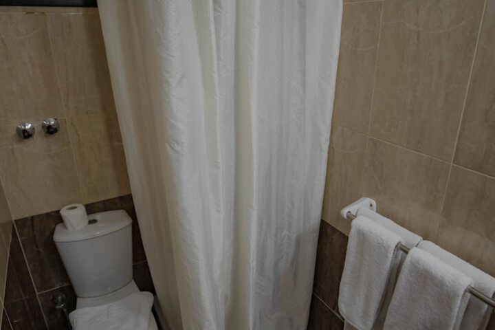 Room 18 of 52