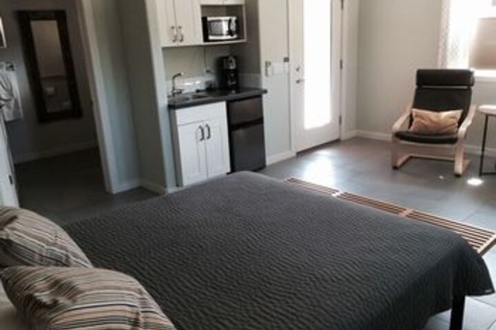 Room 16 of 26