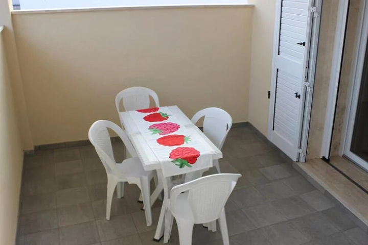 Terrace/Patio 7 of 19